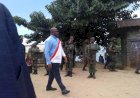 Kalehe/Sud-Kivu : Félix Tshisekedi dote les armateurs de 1000 gilets de sauvetage et promet des infrastructures