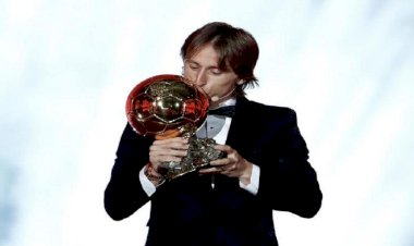 Luka Modric remporte le Ballon d'or 2018