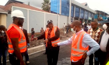 Goma : Le gouverneur Carly Nzanzu inspecte des routes en cour de réhabilitation