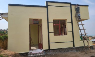 Bureau Administratif d'Ikobo à Buleusa : Une construction prometteuse mais défiée par la Gouvernance