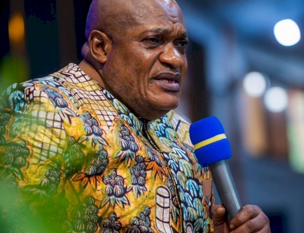 Nouvelle Constitution en RDC : Pascal Mukuna assume son soutien et répond aux détracteurs