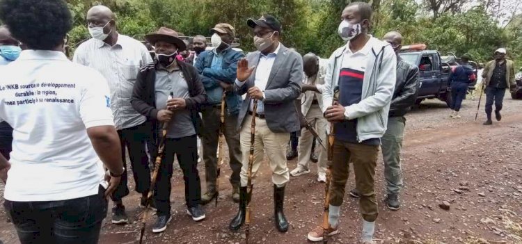 TOURISME/SUD-KIVU : Ministre congolais du tourisme visite le parc national de Kahuzi Biega